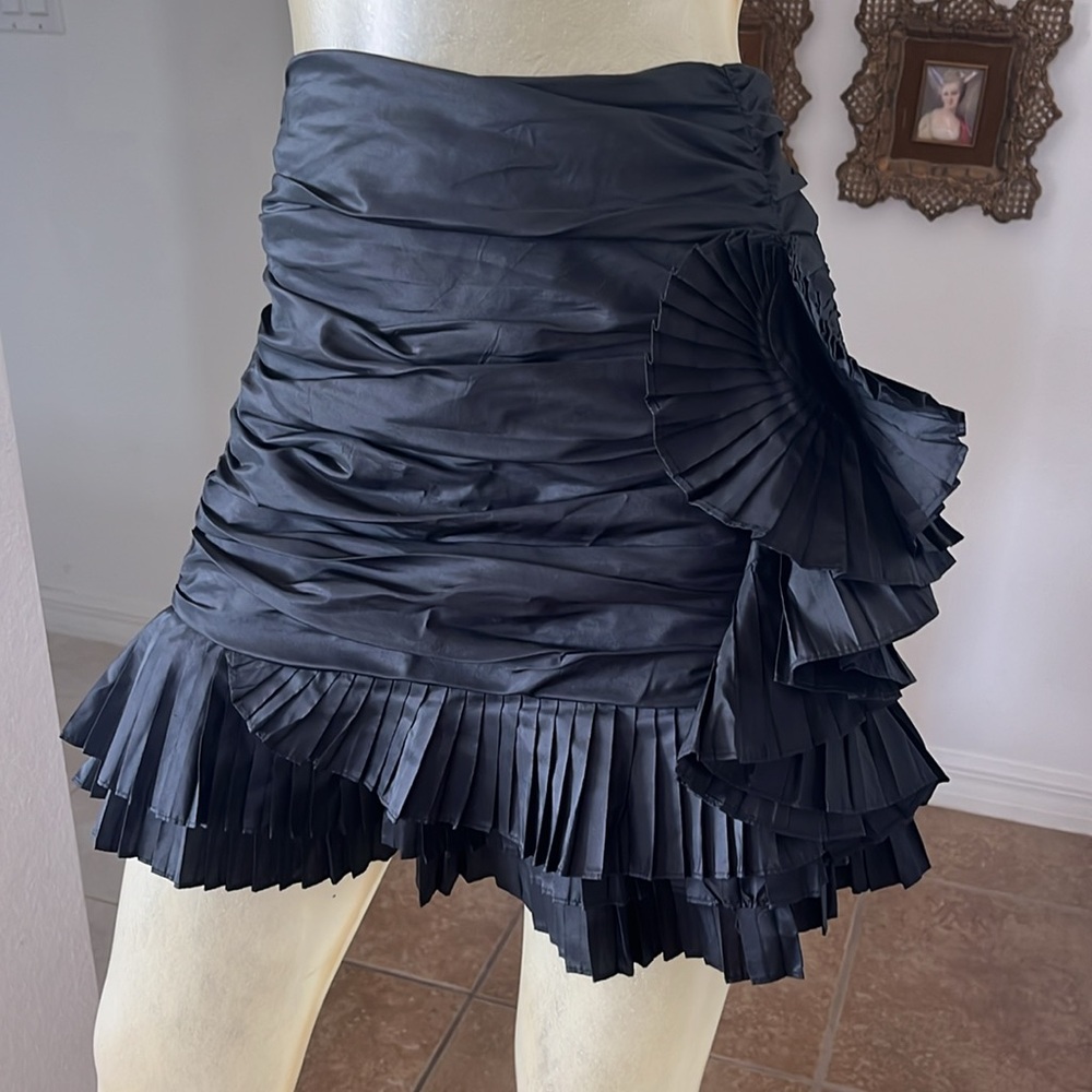 Ralph Lauren Black Ruffled Pleated Mini Skirt - Picture 2 of 4